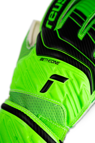 Reusch Attrakt Solid Junior 5272515 5551 black 3.j