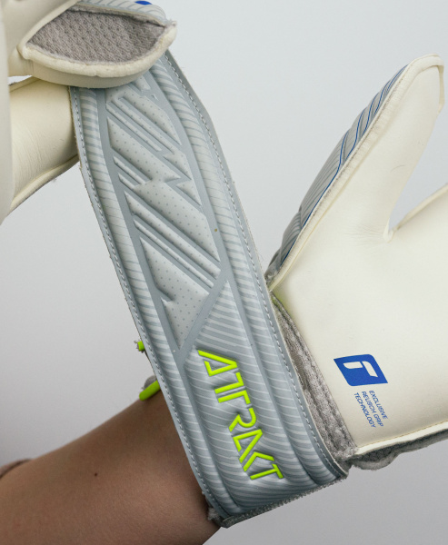 Reusch Attrakt Grip Finger Support Junior 5272810 