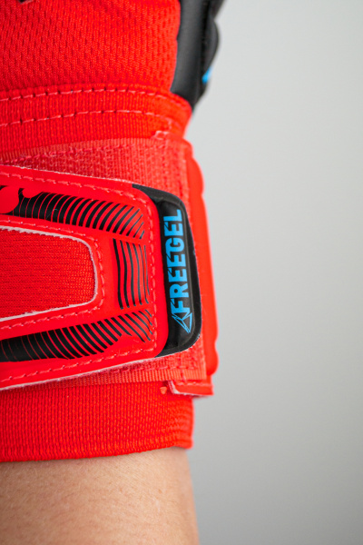 Reusch Attrakt Freegel Silver 5370235 3333 3333 3.