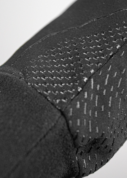 Reusch Dynamic TOUCH-TEC 5370501 7700 black 6.jpg