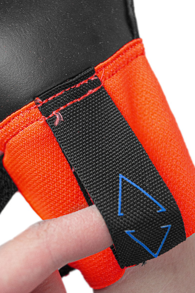Reusch Attrakt Duo 5470025 2211 2211 4.jpg