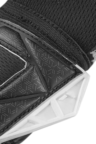 Reusch Attrakt Gold NC 5470155 7700 black 5.jpg