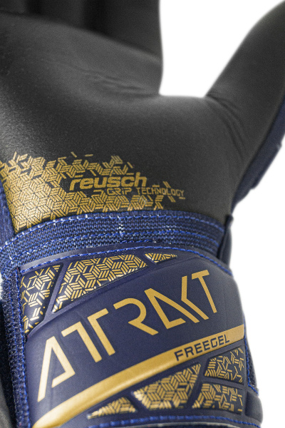 Reusch Attrakt Freegel Silver 5470235 4411 4411 5.