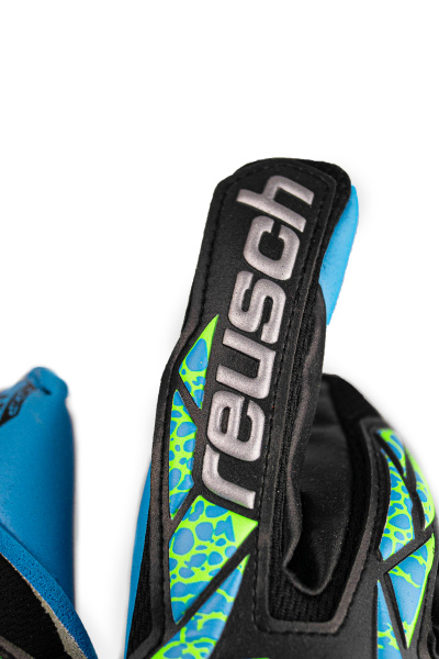 Reusch Attrakt Aqua 5470439 7410 7410 2.jpg