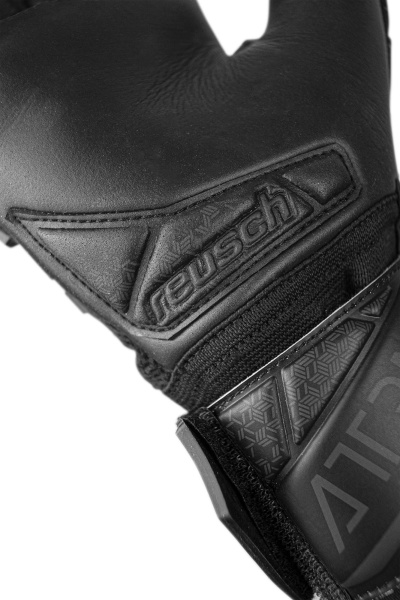 Reusch Attrakt Freegel Infinity Finger Support 547