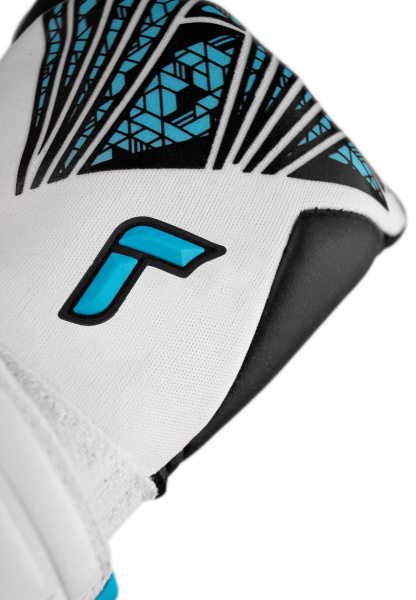 Reusch GK1 Pro 5470999 1040 1040 5.jpg