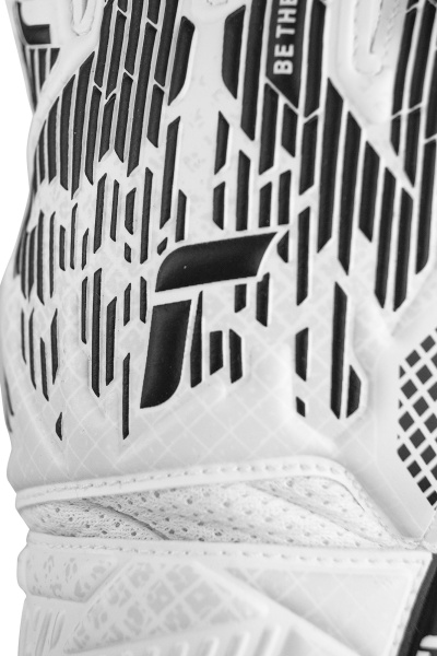 Reusch Attrakt Solid Junior 5472016 1101 white bla
