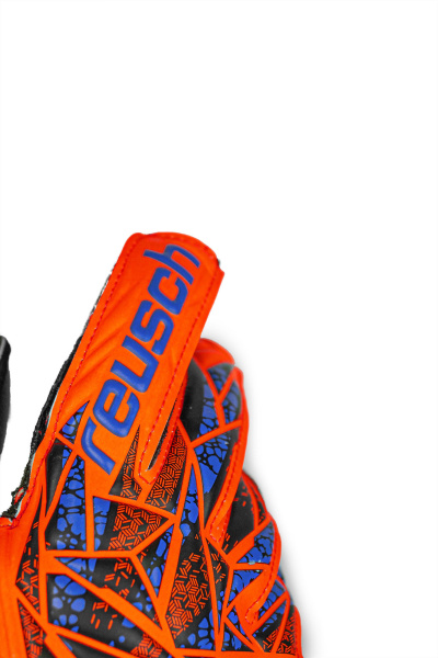 Reusch Attrakt Silver Junior 5472215 2211 2211 3.j