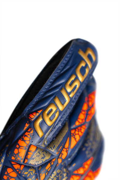 Reusch Attrakt Infinity Finger Support Junior 5472