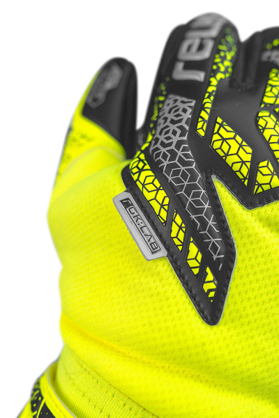 Reusch Attrakt Silver 5570215 2025 2025 4.jpg