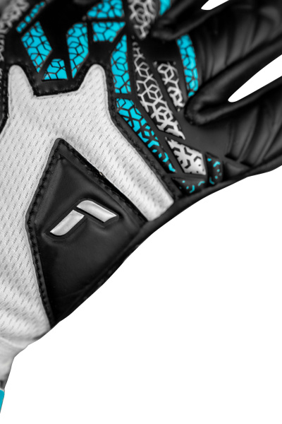 Reusch Attrakt Gold NC Junior 5572155 1125 1125 3.