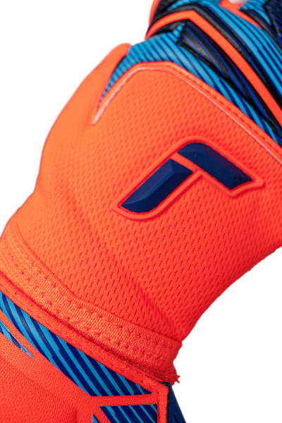 Reusch Attrakt Fusion NC 5670005 2290 blue orange 