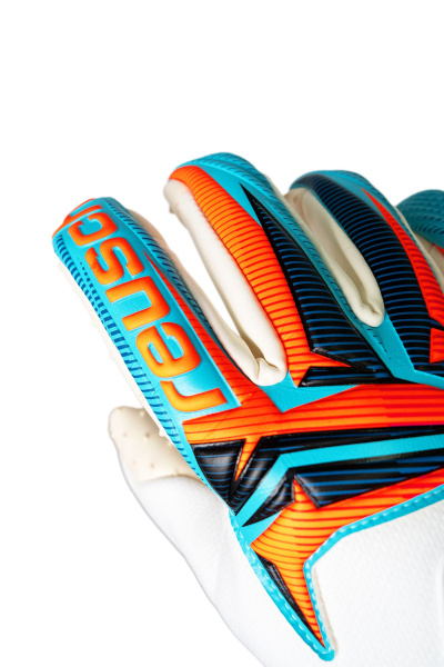 Reusch Attrakt SpeedBump 5670039 1080 white 2.jpg