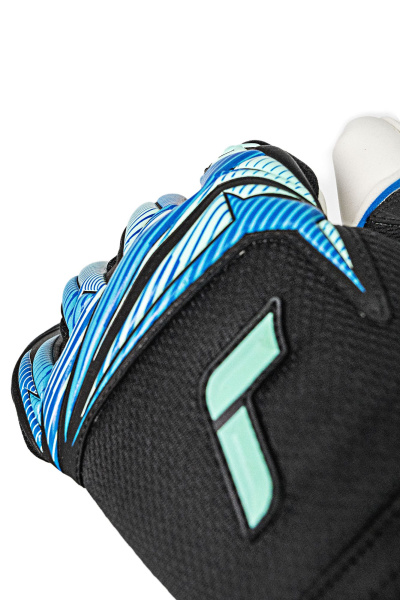 Reusch Attrakt RE:GRIP NC 5670535 7272 black 3.jpg