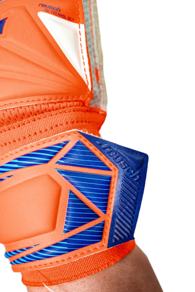 Reusch Attrakt Advance Junior 5672214 2290 blue or