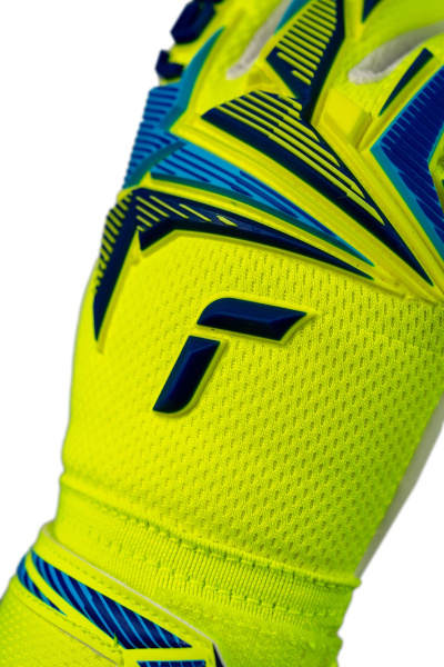 Reusch Attrakt Freegel Advance Junior 5672235 2005