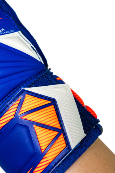 Reusch Attrakt Solid Junior 5672515 4126 blue 4.jp