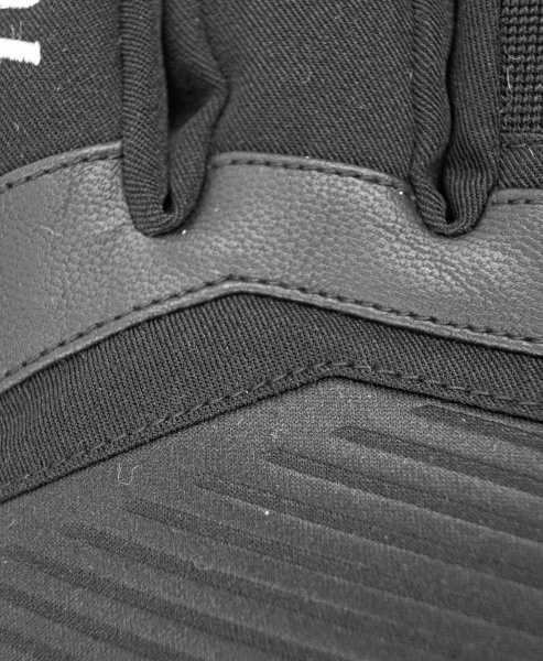 Reusch Venom R-TEX® XT 6101205 7701 black 5.jpg