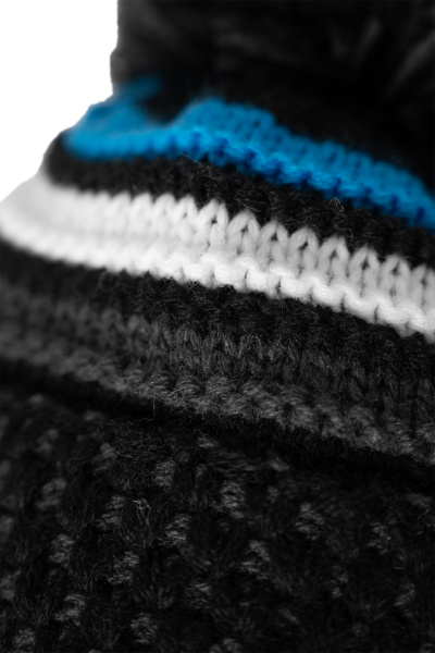 Reusch Ellie Beanie 6280030 7700 black 4.jpg