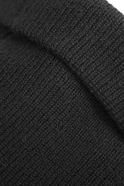 Reusch Fisherman Beanie 6589088 7700 black 3.jpg